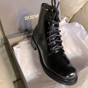 NIBWT Boemos Italian Leather Women’s Combat Boots
